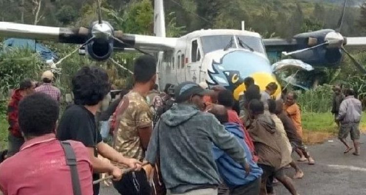 Pesawat Sam Air Tergelincir Di Beoga Puncak Papua Bawa 11 Penumpang Detik Merdeka Xqserfeeug