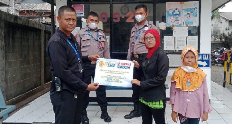 Pt Abb Akda Extra Menyerahkan Klaim Rp 20juta Kepada Ahli Waris Akibat Kecelakaan Kerja Detik Merdeka GUIpGEYkQY