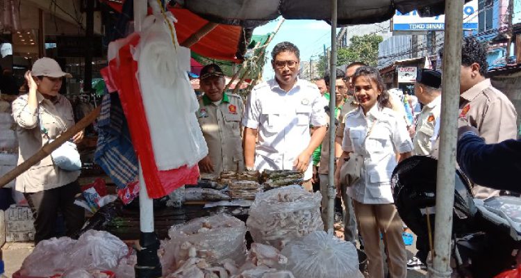 Dewan Pembina Papera Mas Dar Prabowo Pilihan Terbaik Bagi Pedagang Pasar Detik Merdeka 8mdNVuo3et
