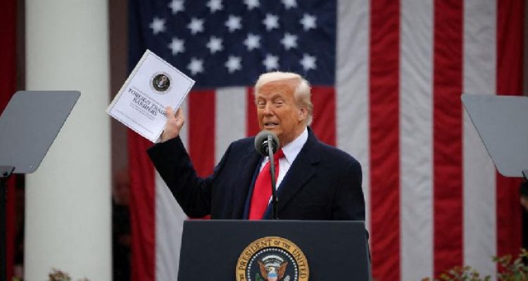 Trump Naikkan Tarif Impor Indonesia Jadi 32 Persen Ini Isi Lengkap Surat Trump Ke Presiden Prabowo Detik Merdeka T7dRmYdgfC