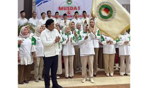 Ketua Harian DPP Asosiasi Pedagang Pasar Seluruh Indonesia (APPSI) Don Muzakir melantik Yuniarti sebagai Ketua DPD APPSI Kabupaten Purbalingga
