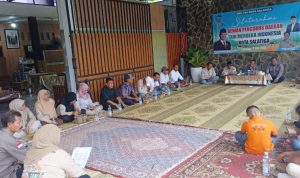 Pengurus Tani Merdeka Indonesia Salatiga silaturahmi dengan petani