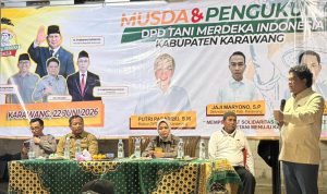 Pelantik DPD Tani Merdeka Karawang Ketua Umum DPN Tani Merdeka Indonesia Don Muzakir