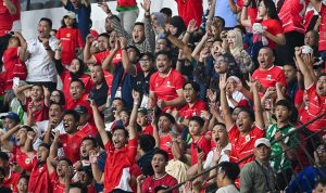 Penonton Timnas Indonesia Stadion Utama Sumut Bergemuruh.
