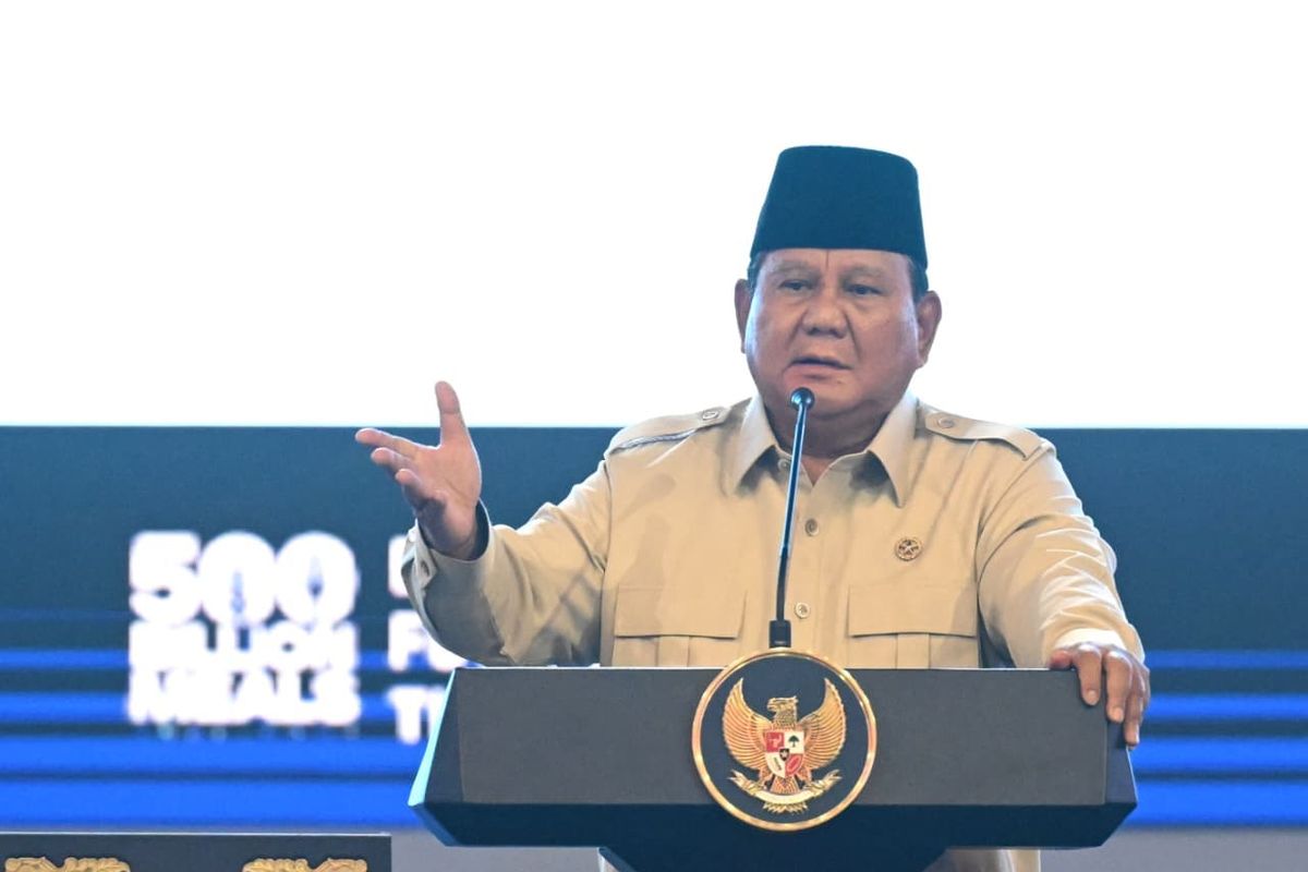 Presiden Prabowo Pidato dalam acara pengumpulan 12 ribu penggerak MBG di Sentul, Bogor, Rabu (362026). (Dok. Setpres)