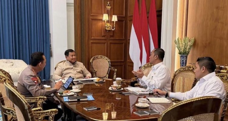 Presiden Prabowo Subianto menerima Kepala Kepolisian Negara Republik Indonesia (Kapolri) Jenderal Polisi Listyo Sigit Prabowo di Istana Merdeka, Jakarta, pada Kamis, 25 Juni 2026. Foto BPMI Setpres