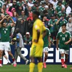 Raul Jimenez merayakan gol kedua timnya dalam pertandingan sepak bola Grup A Piala Dunia 2026 antara Meksiko vs Afrika Selatan di Stadion Azteca Mexico City pada 11 Juni 2026. (Foto: AFP)