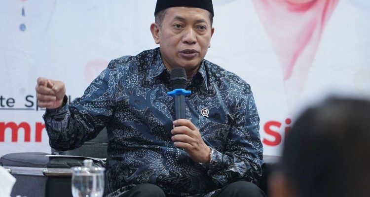 Menteri Koperasi Ferry Juliantono Menteri Koperasi Ferry Juliantono