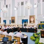 Presiden Prabowo Subianto menggelar Sidang Kabinet Paripurna bersama seluruh jajaran Menteri Kabinet Merah Putih, di Ruang Sidang Kabinet, Istana Kepresidenan Jakarta. (Foto: (Sekretariat Presiden RI)