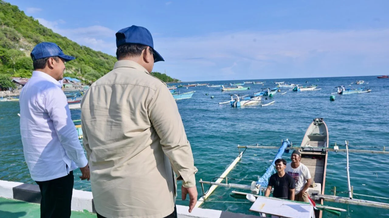 Presiden Prabowo saat melakukan kunjungan kerja ke Kampung Nelayan Merah Putih (KNMP) di Kelurahan Leato Selatan, Kota Gorontalo, Sabtu (9/5/2026). Foto: BPMI Sekretariat Presiden