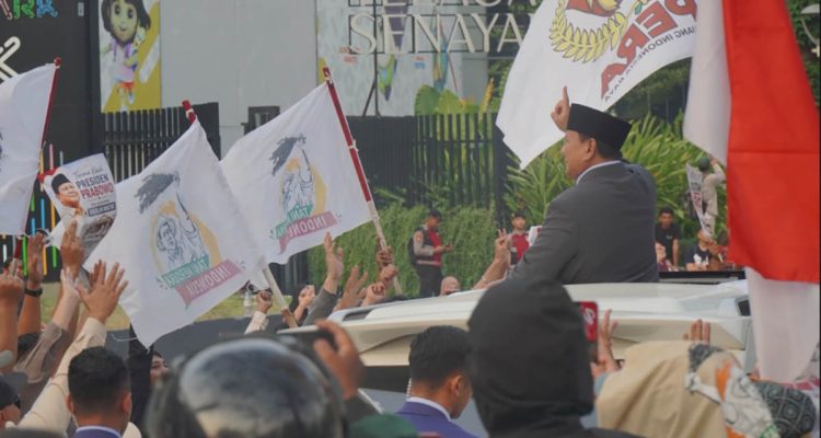 Presiden Prabowo Sapa 10 Ribu Massa Aksi Damai di GBK, pada Jumat 14 Agustus 2026.