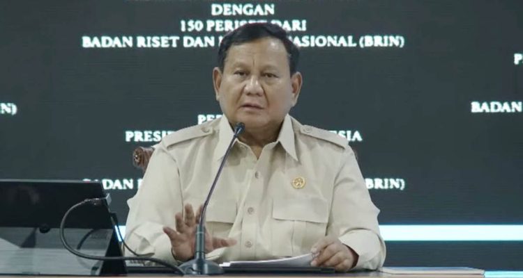 Presiden Prabowo._BRIN Presiden Prabowo Subianto memberikan arahan kepada 150 periset dari Badan Riset dan Inovasi Nasional (BRIN), di Istana, Jakarta, Kamis (6/8/2026).