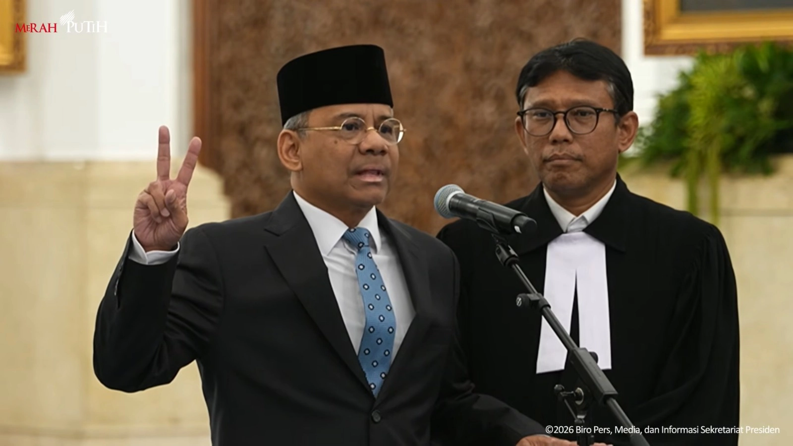 Suahasil Nazara sebagai Menteri Keuangan (Menkeu) pengganti Purbaya Yudhi Sadewa di Istana, Jakarta, pada Senin (14/9/2026).