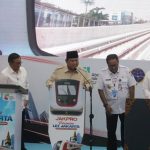 Presiden RI Prabowo Subianto dan Gubernur DKI Jakarta Pramono Anung Wibowo di Stasiun LRT Kelapa Gading, Jakarta Utara, Rabu (16/9/2026).