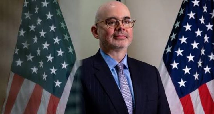 Raymond Greene