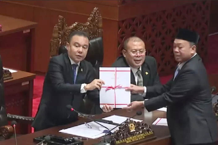 DPR mengesahkan RUU tentang Pengaturan Reforma Agraria menjadi Undang-undang dalam Rapat Paripurna di Gedung DPR, Senayan, Jakarta Pusat, Selasa (22/9/2026).