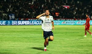 Pemain Persib Bandung, Thom Haye.