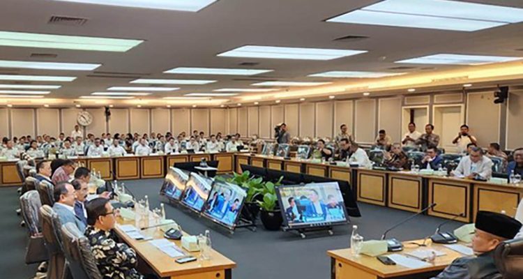 Rapat Komisi XIII DPR dengan Dirjenpas