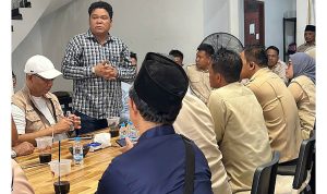 Don Muzakir-Kalimantan Barat Don Muzakir Ketua Umum DPN Tani Merdeka Indonesia saat silaturahmi dengan pengurus DPW Tani Merdeka Indonesia Provinsi Kalimantan Barat.