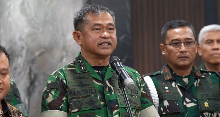 Kepala Staf Angkatan Darat (KSAD) Jenderal TNI Maruli Simanjuntak di Markas Besar Angkatan Darat (Mabesad) Jakarta.